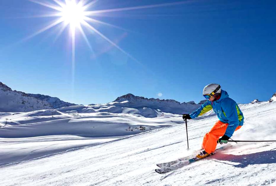 Auli Skiing & Winter Adventure Package