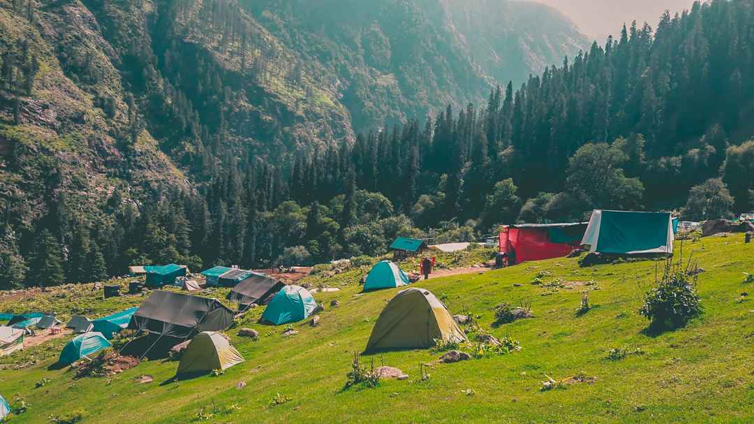 Kasol Kheerganga Trek Package 4 Days