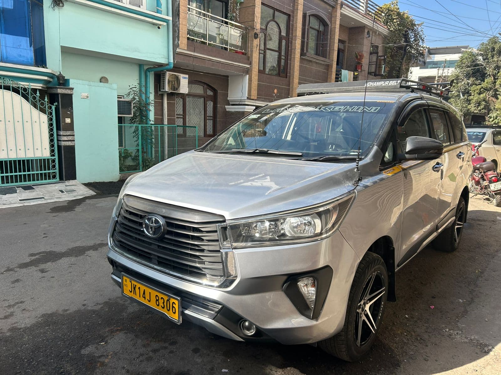 Toyota Innova Crysta